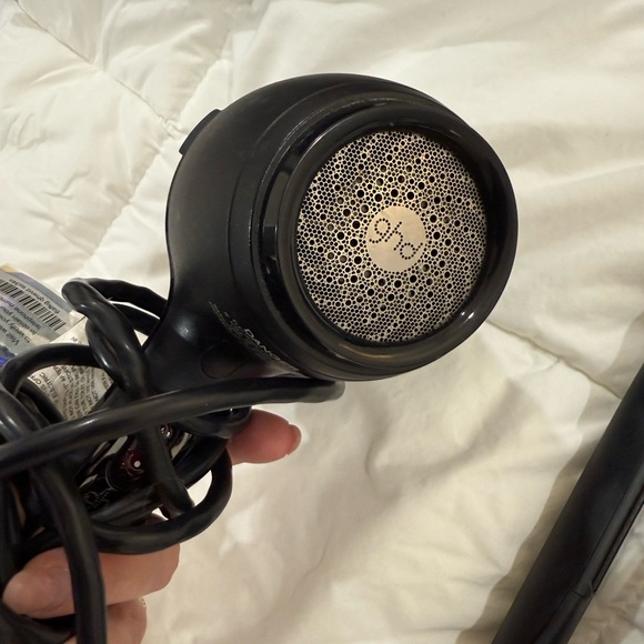 ghd Black Styling Set with Hair Dryer and Straightener and styling bag - Picture 3 of 6